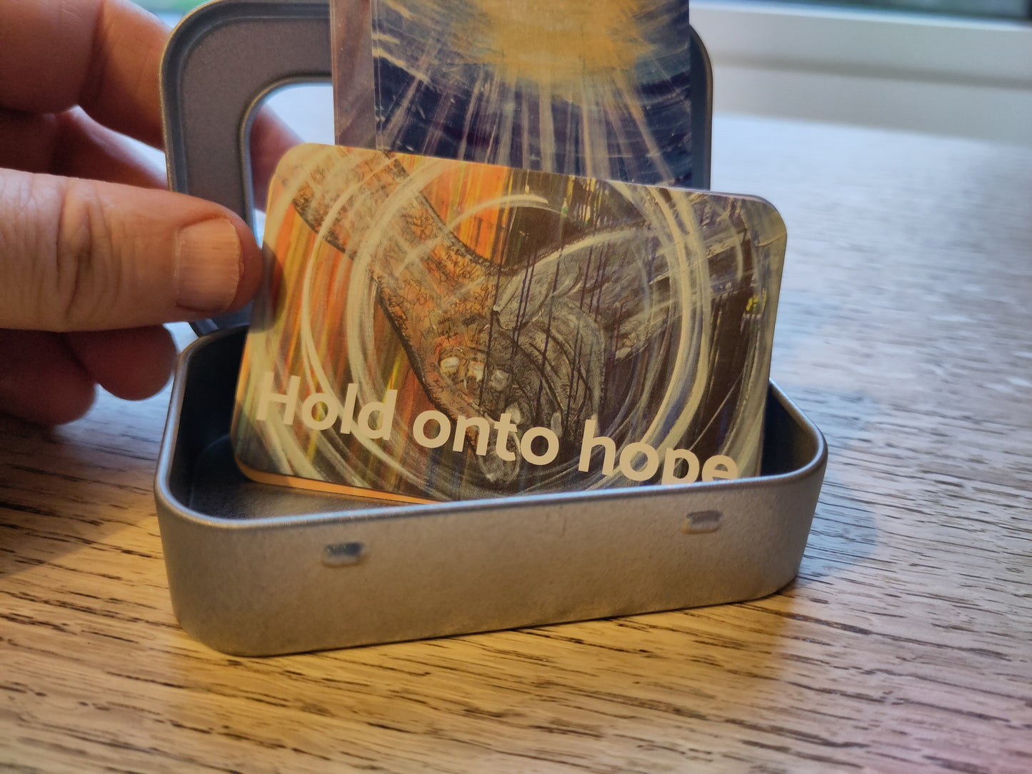 Tin of blessing